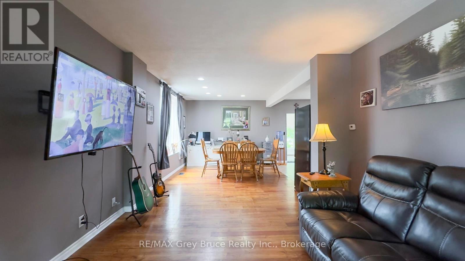 1155 3rd Avenue W, Owen Sound, Ontario  N4K 4P9 - Photo 17 - X12214472