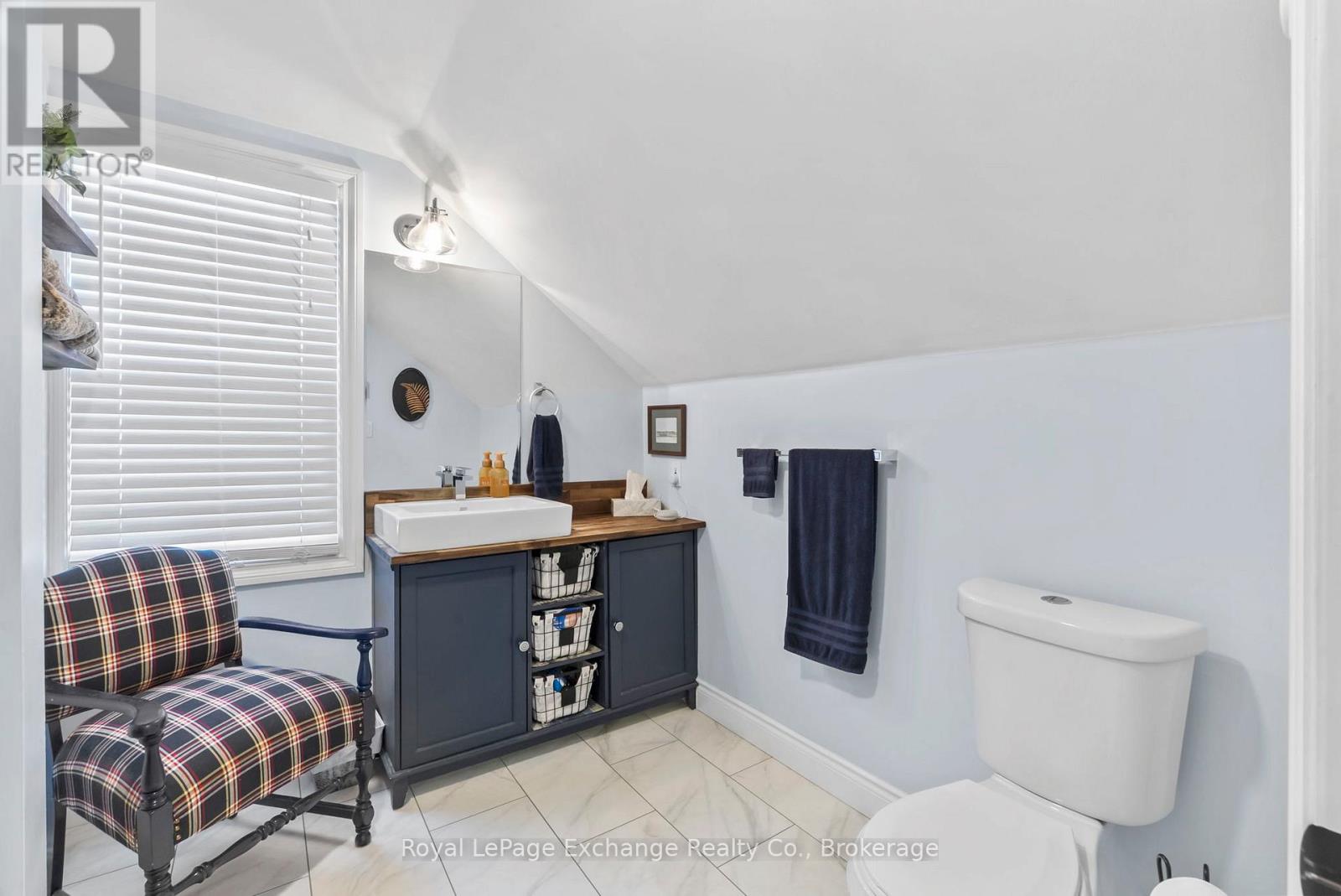 38 Church Street, Kincardine, Ontario  N0G 2T0 - Photo 17 - X12354100