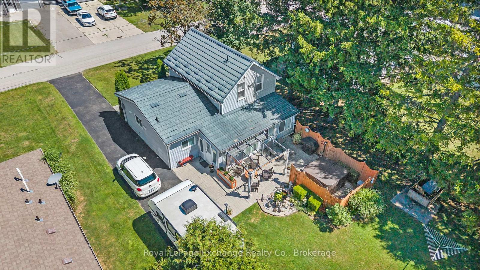 38 Church Street, Kincardine, Ontario  N0G 2T0 - Photo 29 - X12354100