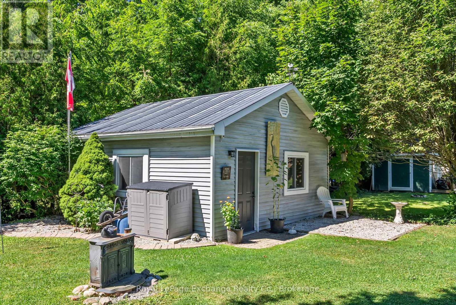 38 Church Street, Kincardine, Ontario  N0G 2T0 - Photo 25 - X12354100
