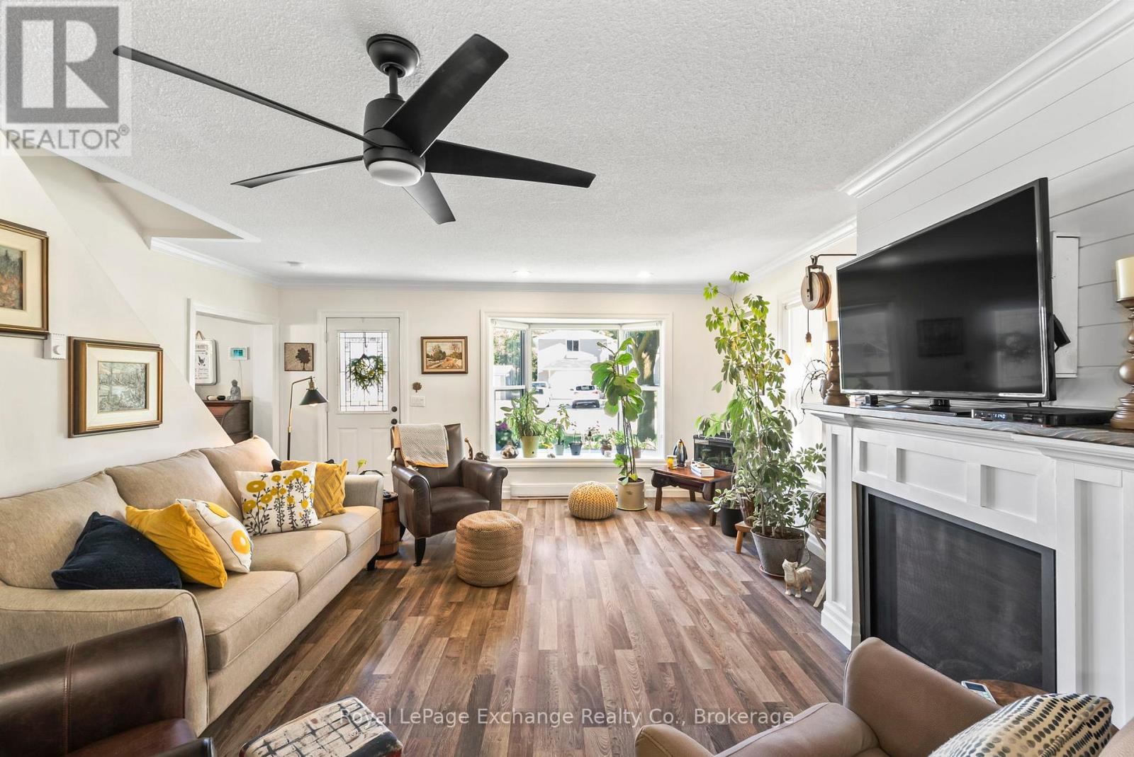 38 Church Street, Kincardine, Ontario  N0G 2T0 - Photo 9 - X12354100