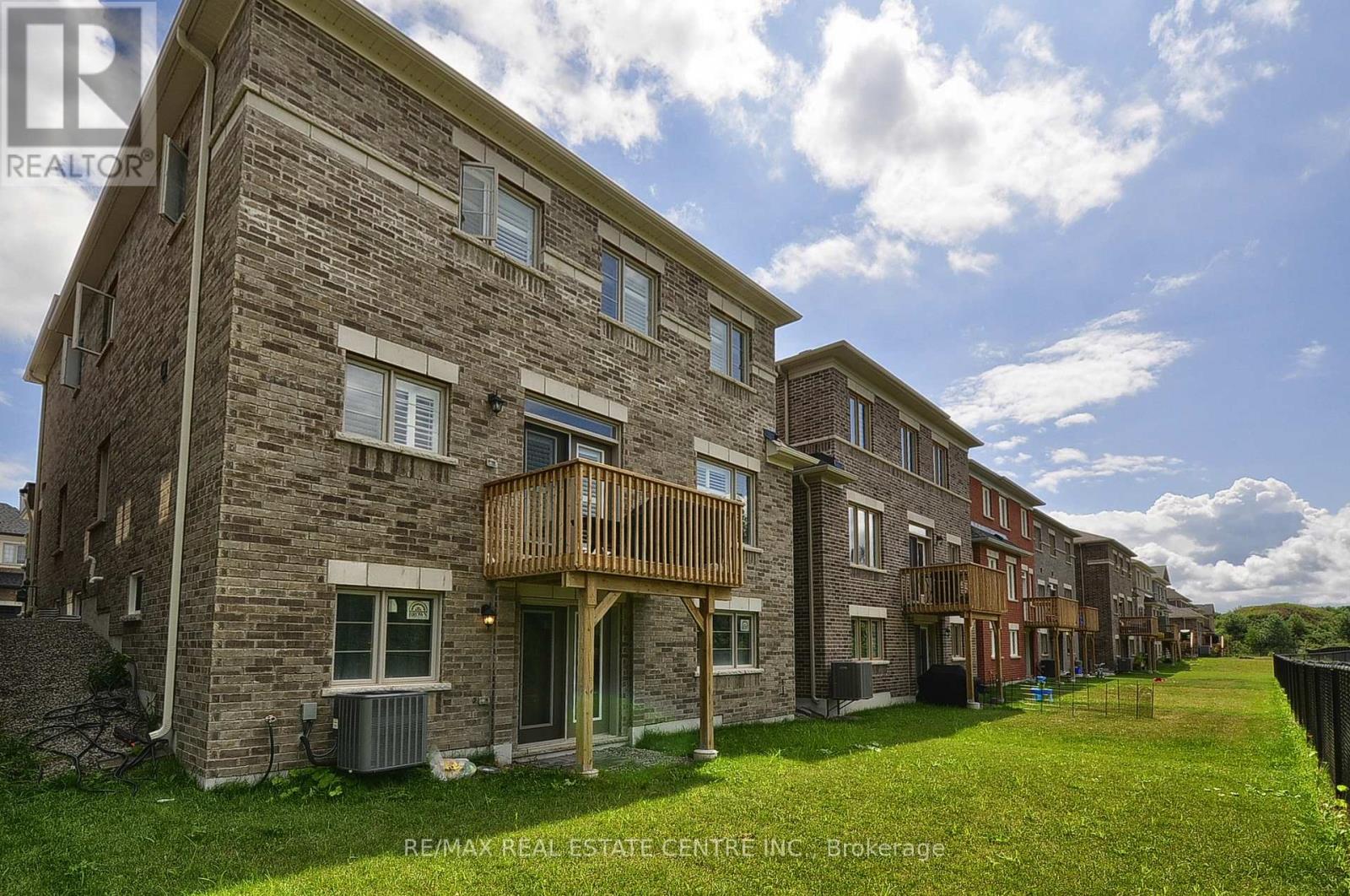 81 Attwater Drive, Cambridge, Ontario  N1R 5S2 - Photo 38 - X12354687