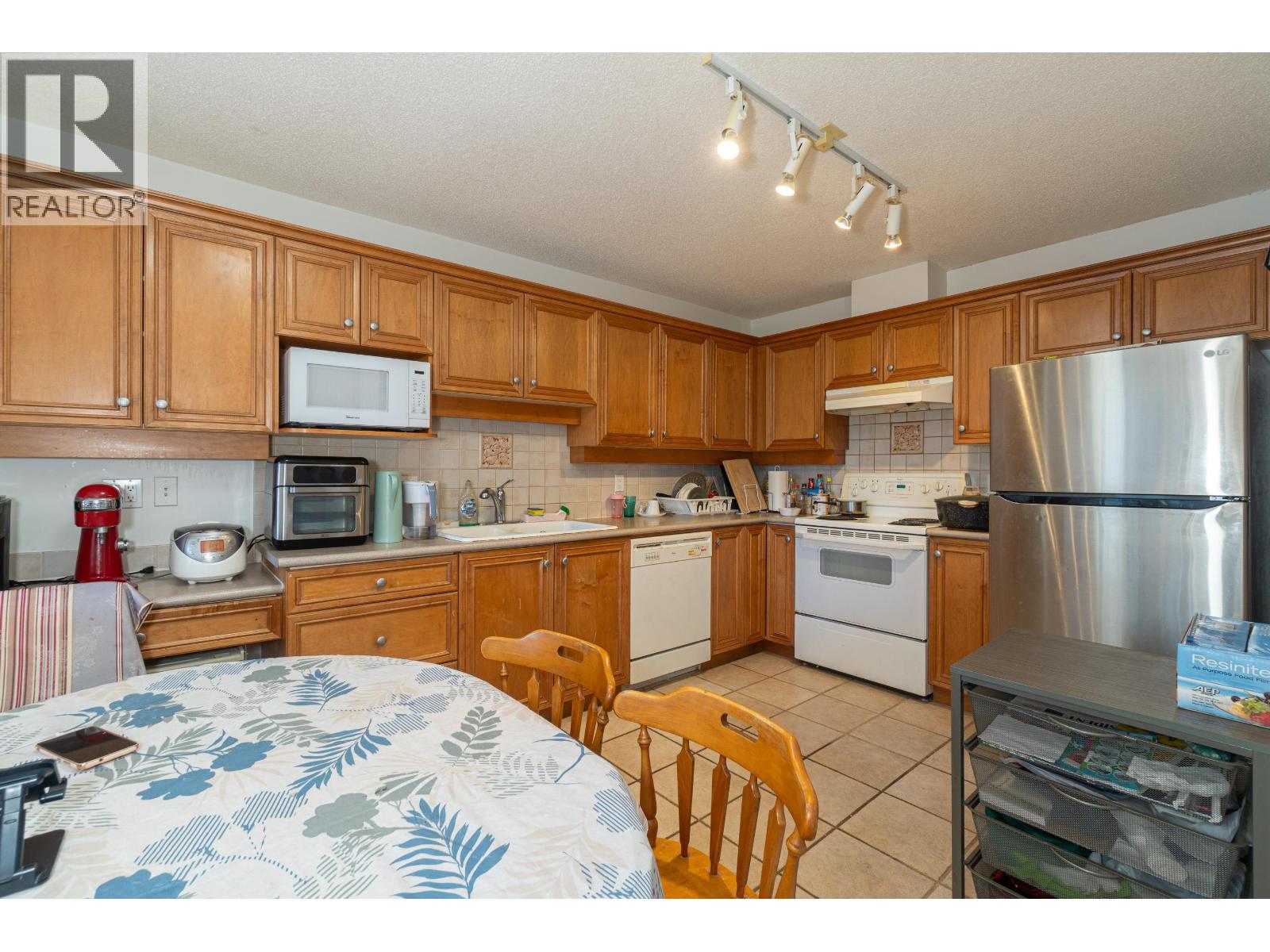 707 5639 Hampton Place, Vancouver, British Columbia  V6T 2H6 - Photo 9 - R3038763