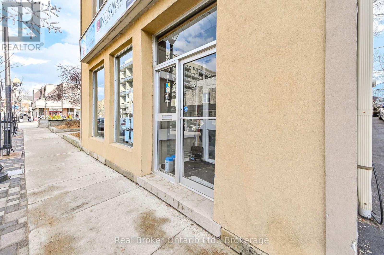 26 Queen Street E, Cambridge, Ontario  N3C 2A6 - Photo 21 - X12354884