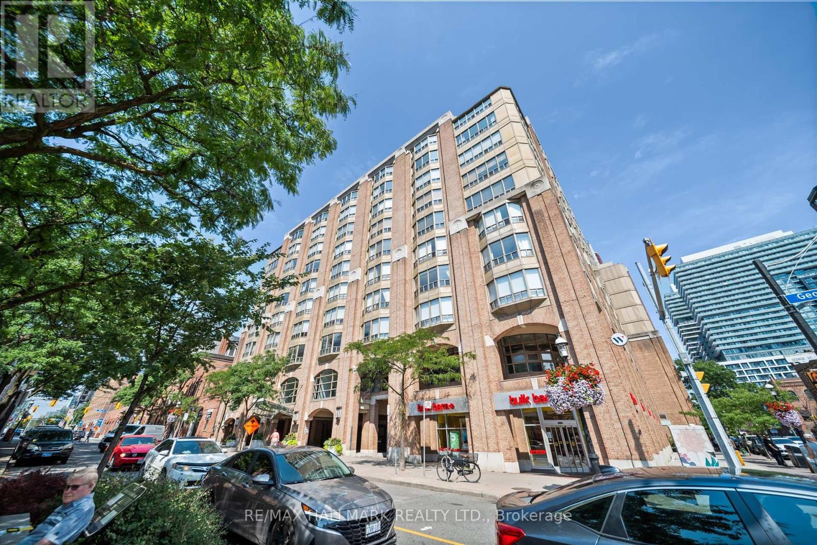 801 - 25 George Street, Toronto (Moss Park), Ontario  M5A 4L8 - Photo 1 - C12354859