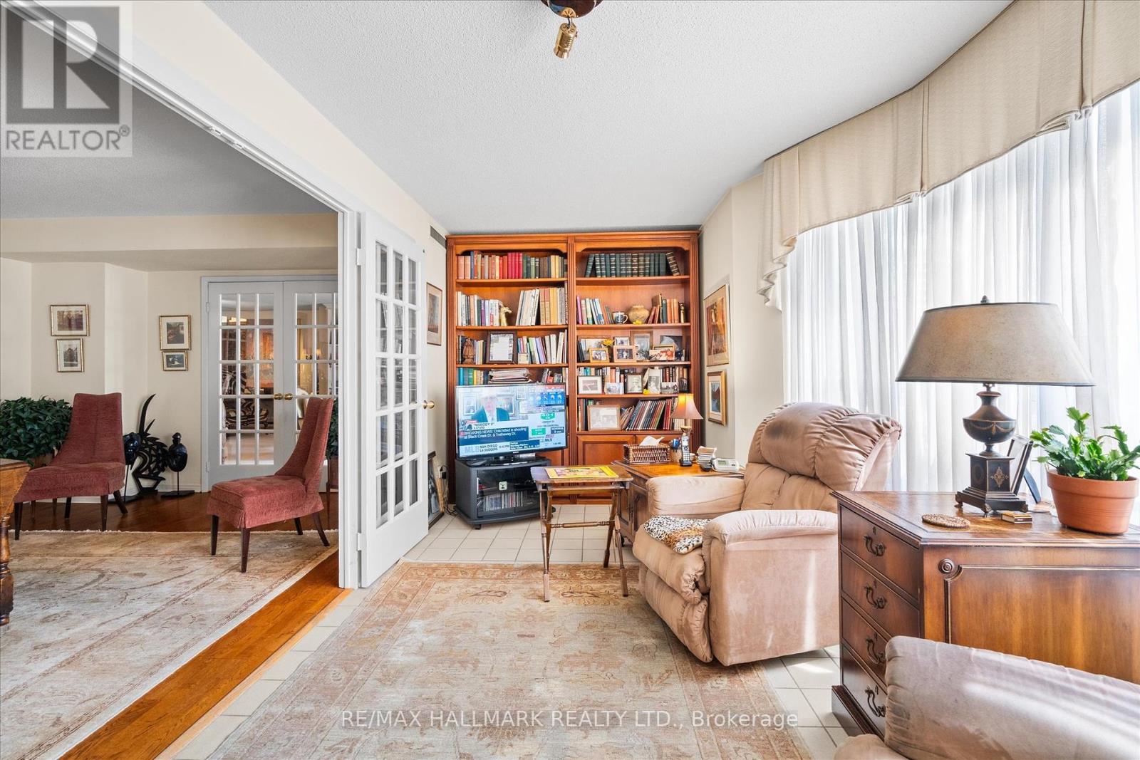801 - 25 George Street, Toronto (Moss Park), Ontario  M5A 4L8 - Photo 25 - C12354859