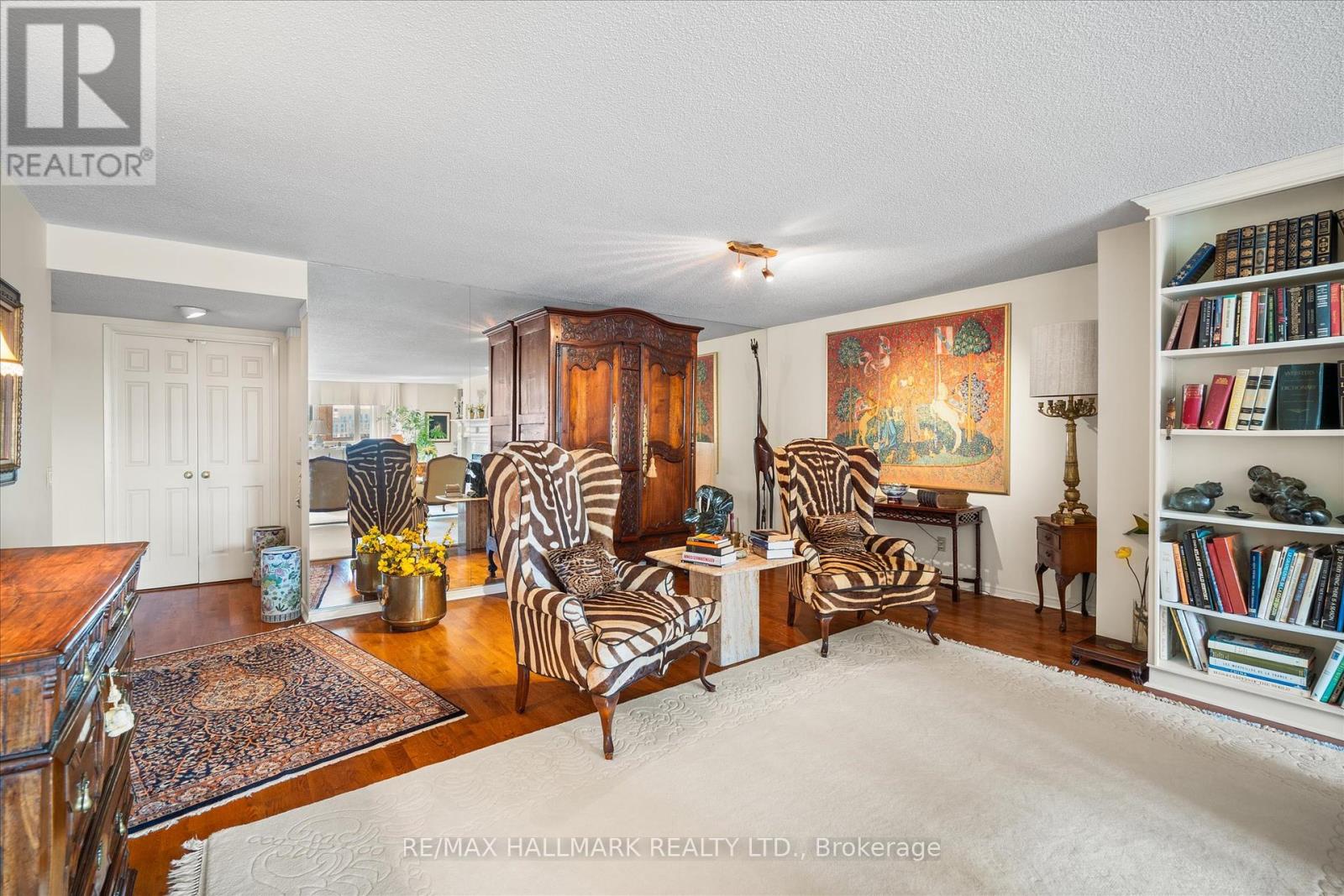 801 - 25 George Street, Toronto (Moss Park), Ontario  M5A 4L8 - Photo 8 - C12354859