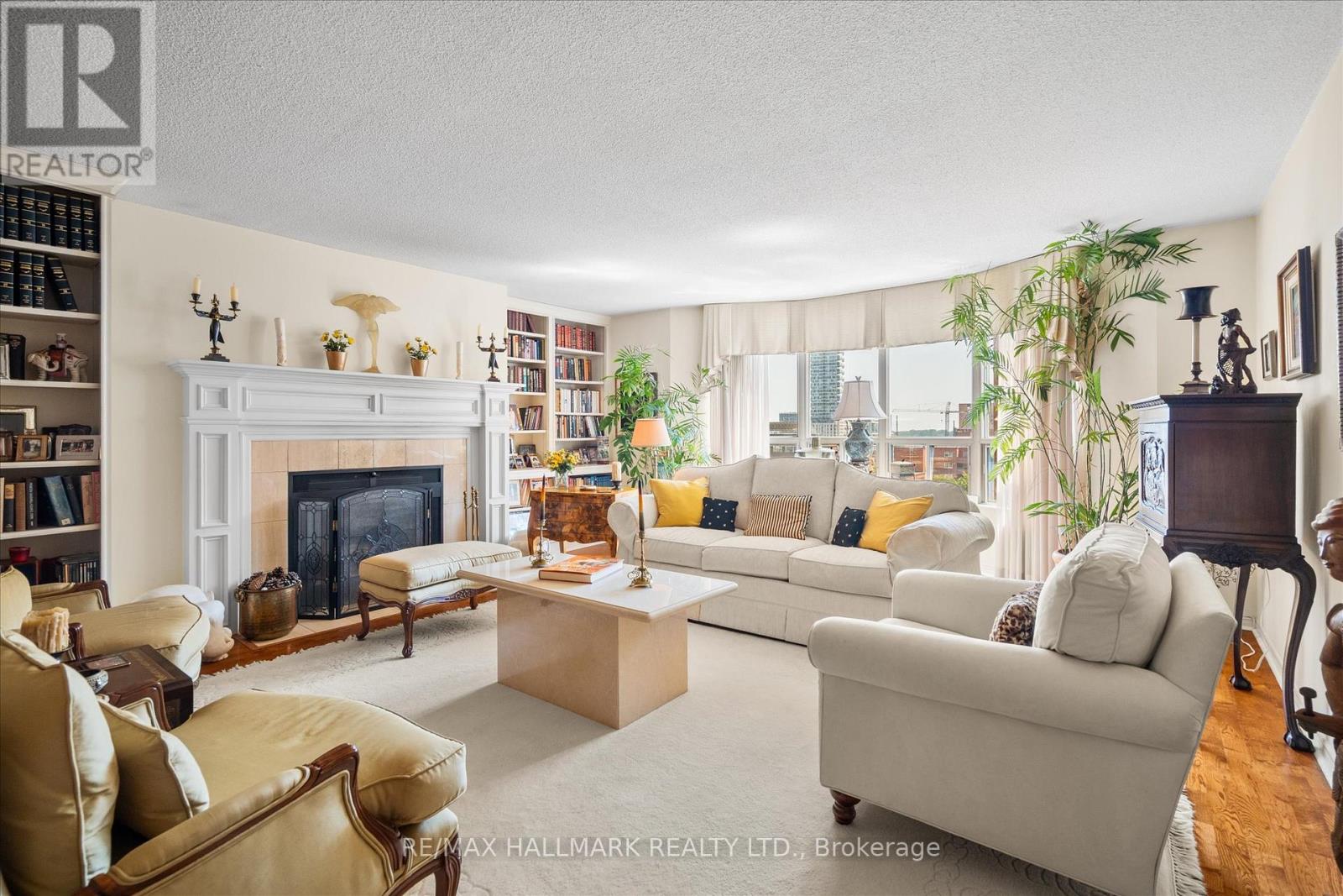 801 - 25 George Street, Toronto (Moss Park), Ontario  M5A 4L8 - Photo 9 - C12354859