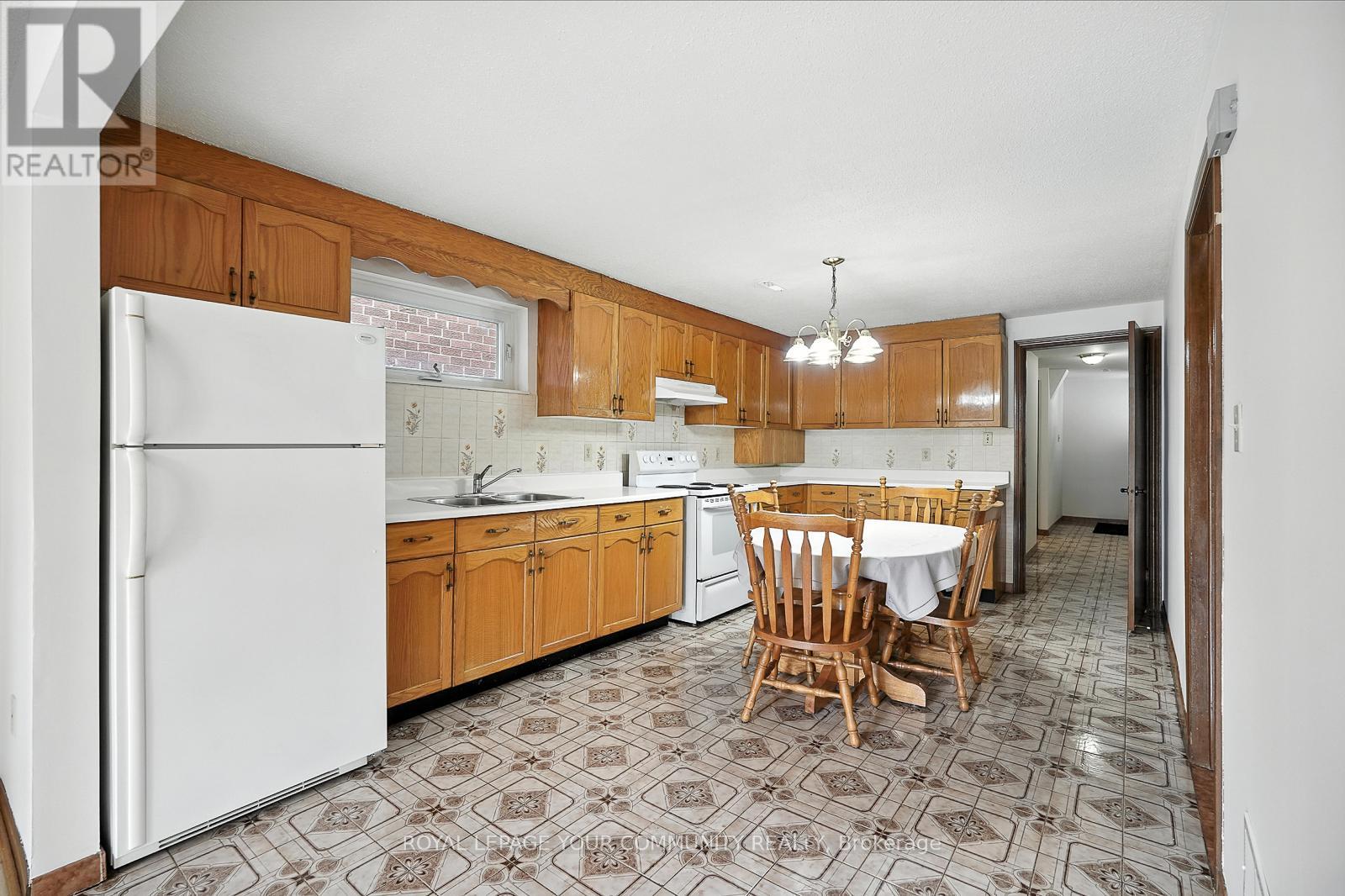 72 Fred Bland Crescent, Toronto, Ontario  M1J 3L8 - Photo 28 - E12354750
