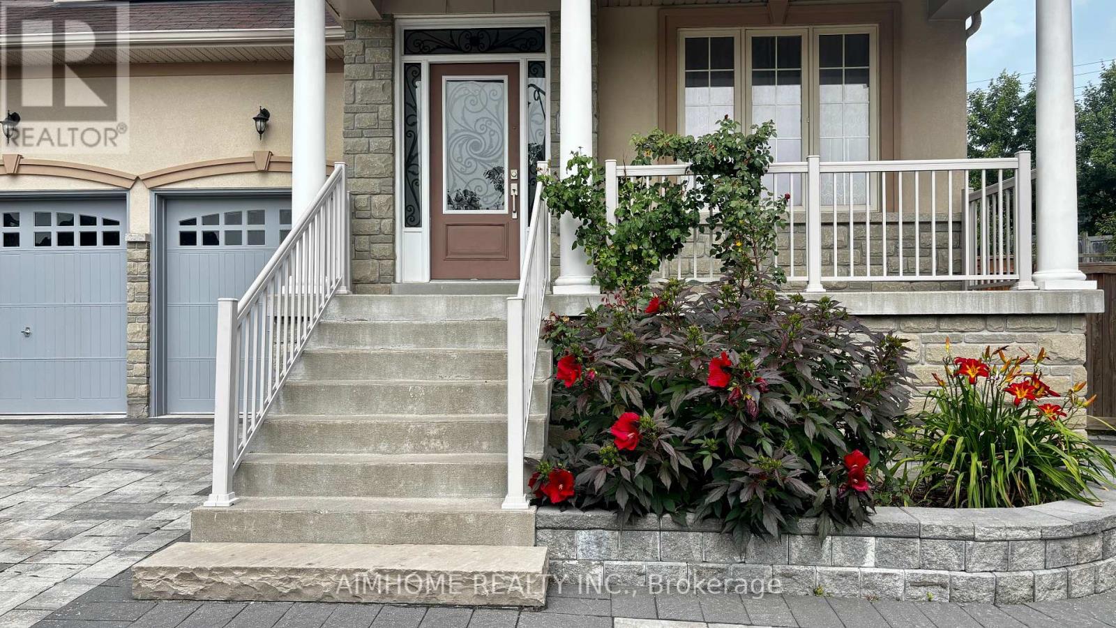 Property at 28 COUNTRYWIDE COURT image 2