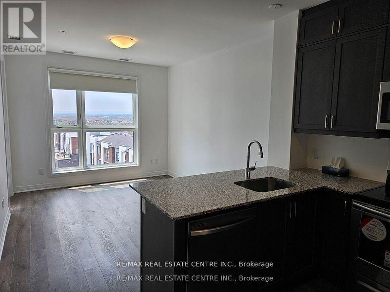 502 - 50 Kaitting Trail, Oakville, Ontario  L6M 5N3 - Photo 5 - W12354725