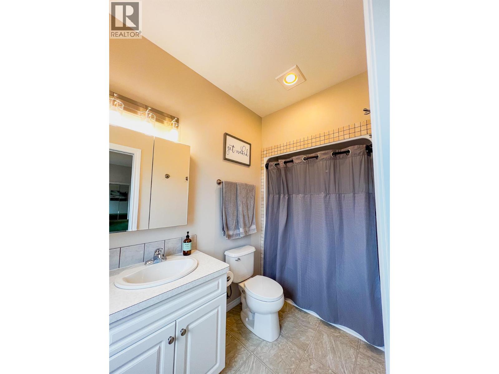 1812 110 Avenue, Dawson Creek, British Columbia  V1G 0A3 - Photo 14 - 10359765
