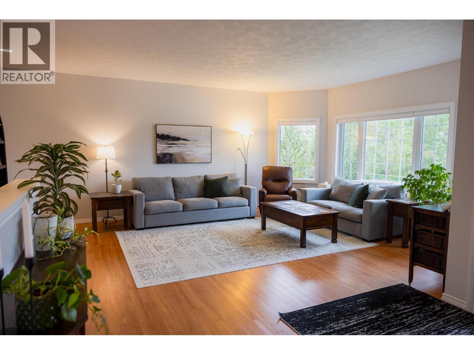 1812 110 Avenue, Dawson Creek, British Columbia  V1G 0A3 - Photo 3 - 10359765