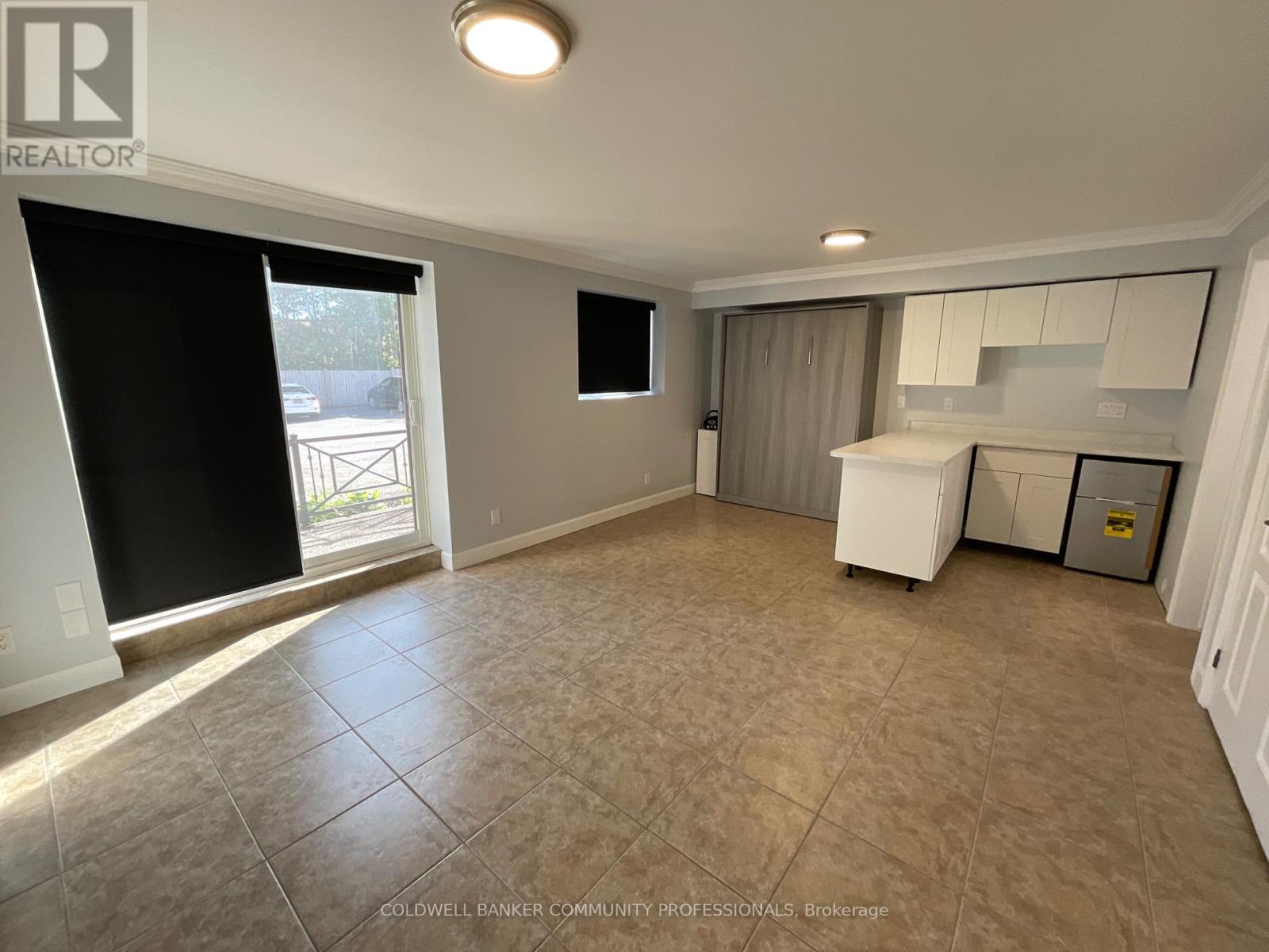 108 - 1212 Fennell Avenue E, Hamilton, Ontario  L8T 1T2 - Photo 7 - X12354766