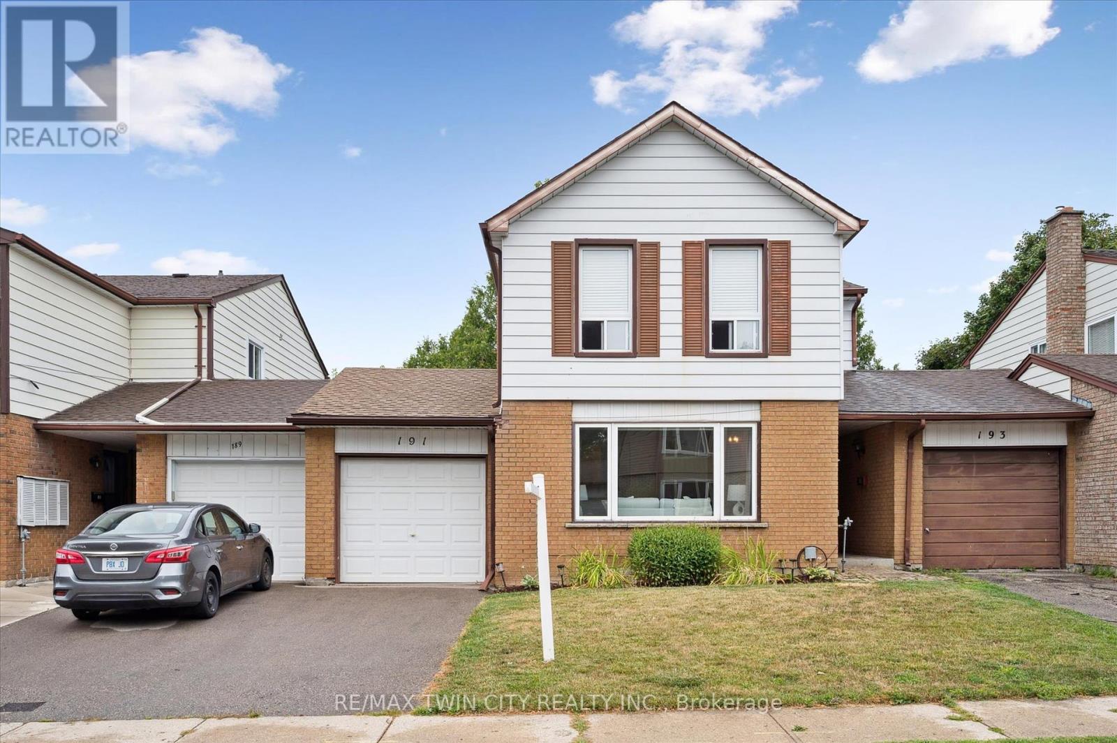 Property at 191 SILVER ASPEN CRESCENT image 1