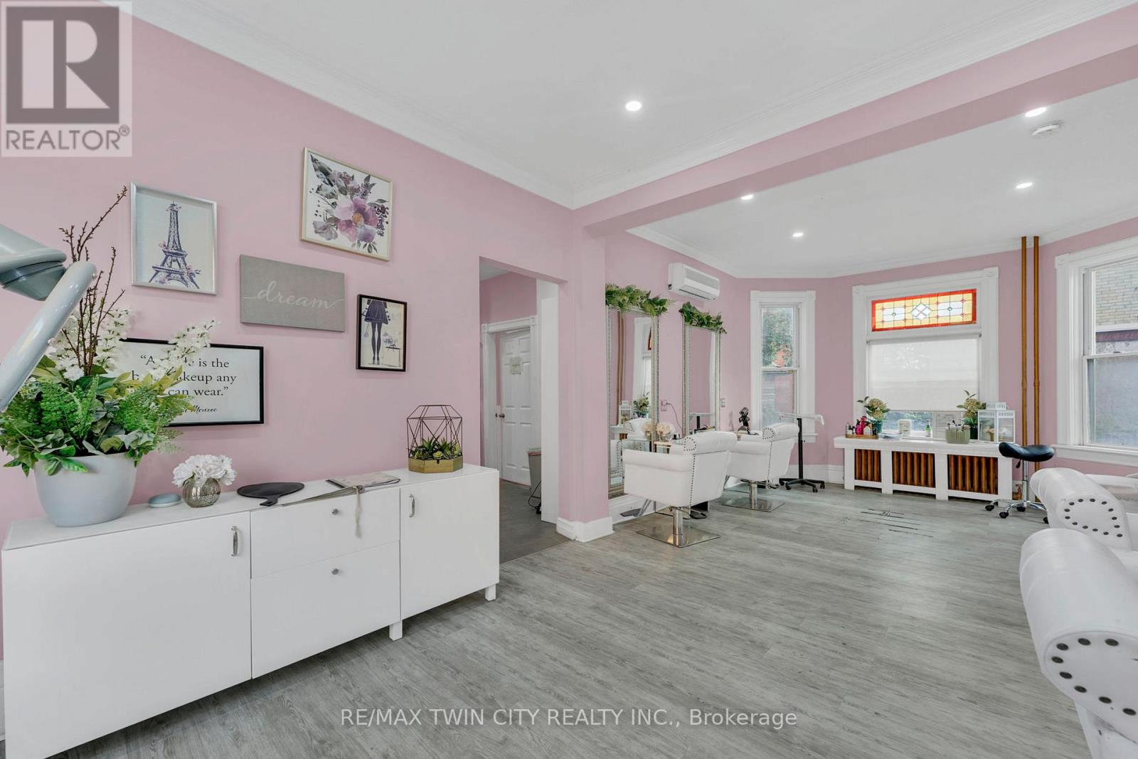 52 Water Street N, Kitchener, Ontario  N2H 5A8 - Photo 10 - X12354838