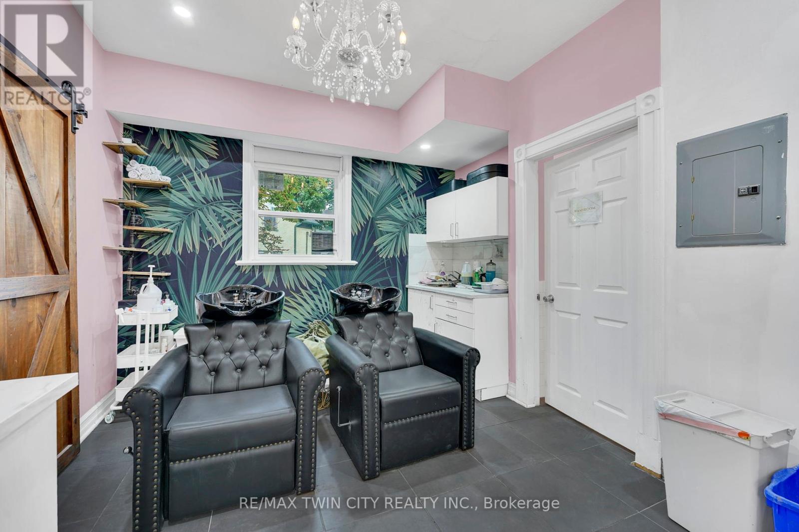 52 Water Street N, Kitchener, Ontario  N2H 5A8 - Photo 21 - X12354838