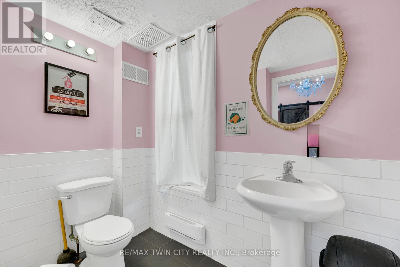 52 Water Street N, Kitchener, Ontario  N2H 5A8 - Photo 23 - X12354838