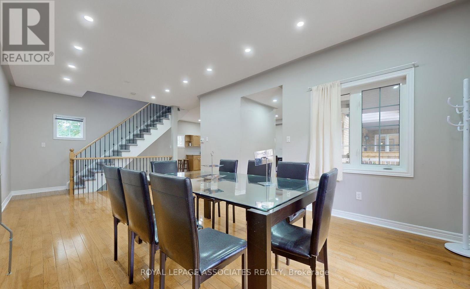 25 - 100 Beddoe Drive, Hamilton, Ontario  L8P 4Z2 - Photo 9 - X12354847