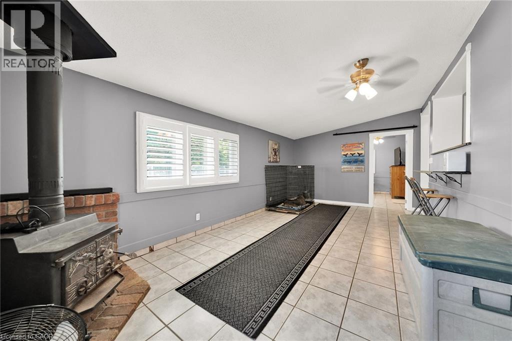 226 Carluke Road E, Ancaster, Ontario  L9G 3L1 - Photo 17 - 40762075