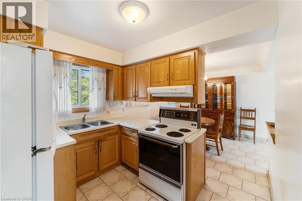 347 Hixon Road, Hamilton, Ontario  L8K 2C8 - Photo 12 - 40762021