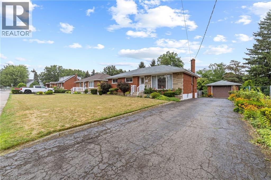 347 Hixon Road, Hamilton, Ontario  L8K 2C8 - Photo 2 - 40762021