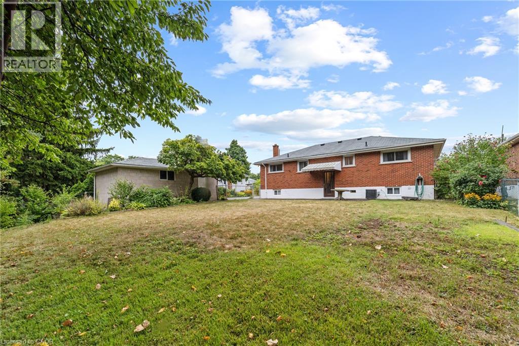 347 Hixon Road, Hamilton, Ontario  L8K 2C8 - Photo 4 - 40762021