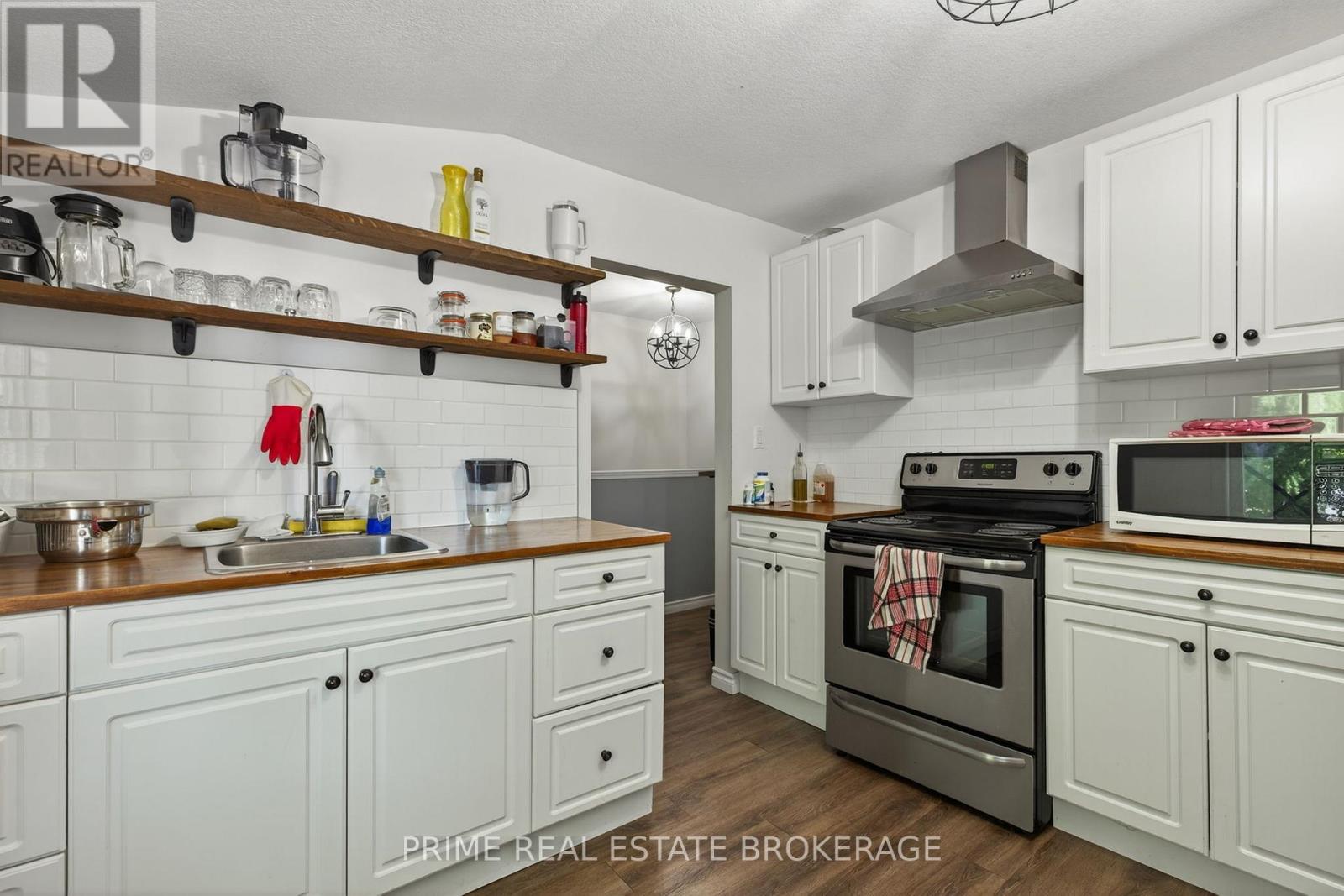38 Hincks Street, St. Thomas, Ontario  N5R 3N6 - Photo 23 - X12354936