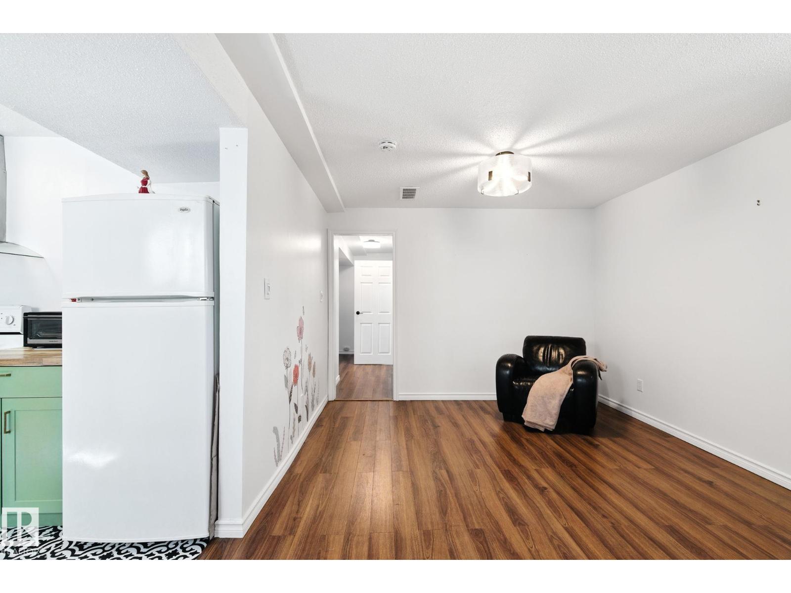 1112 56 St Nw, Edmonton, Alberta  T6L 1Y3 - Photo 35 - E4453821