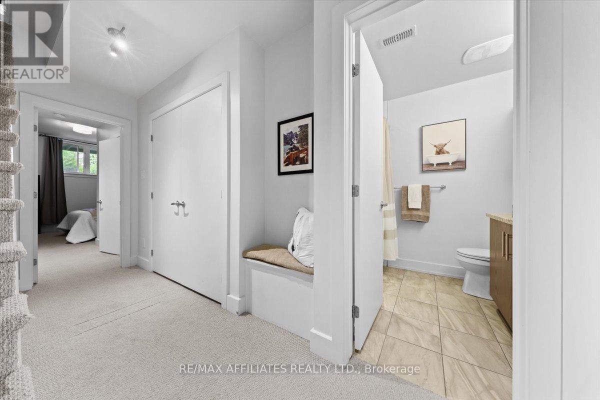 3 - 23 Bergeron Private, Ottawa, Ontario  K1C 0C2 - Photo 28 - X12354968