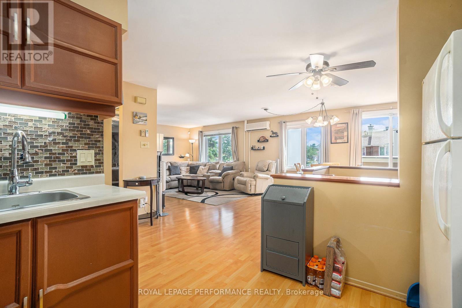 201 - 1765 Cabaret Lane, Ottawa, Ontario  K4A 2H2 - Photo 12 - X12355012