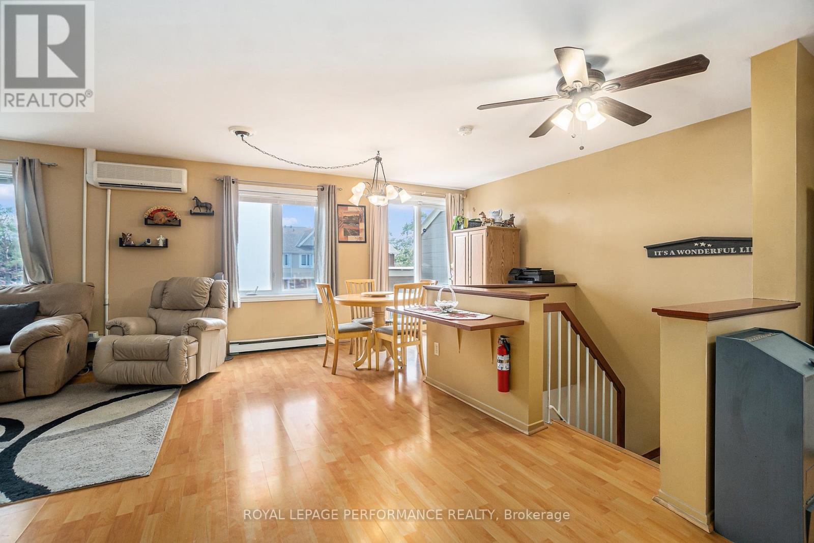 Property at 201 - 1765 CABARET LANE image 5