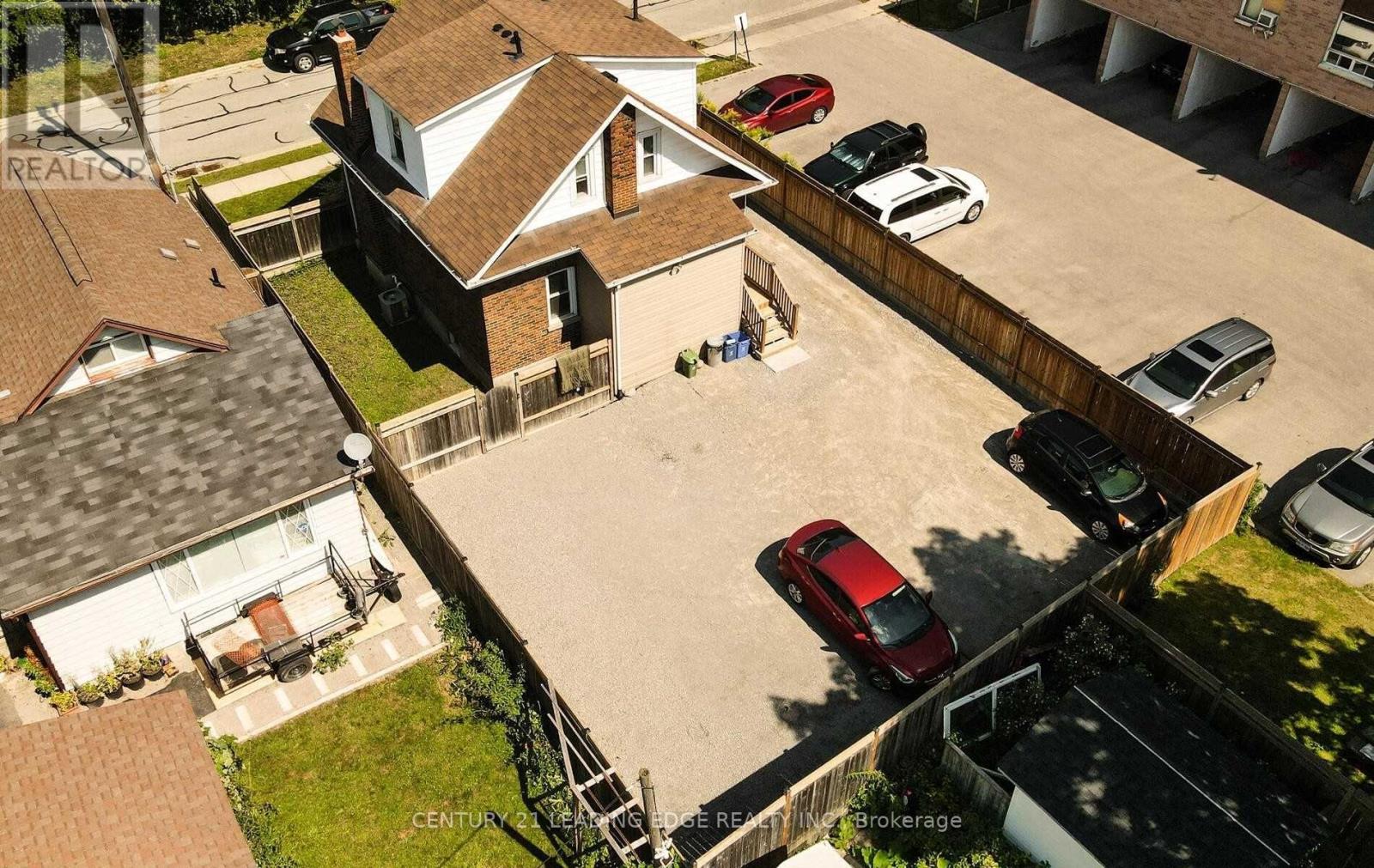 71 Hall Street, Oshawa, Ontario  L1H 2Y8 - Photo 36 - E12354364