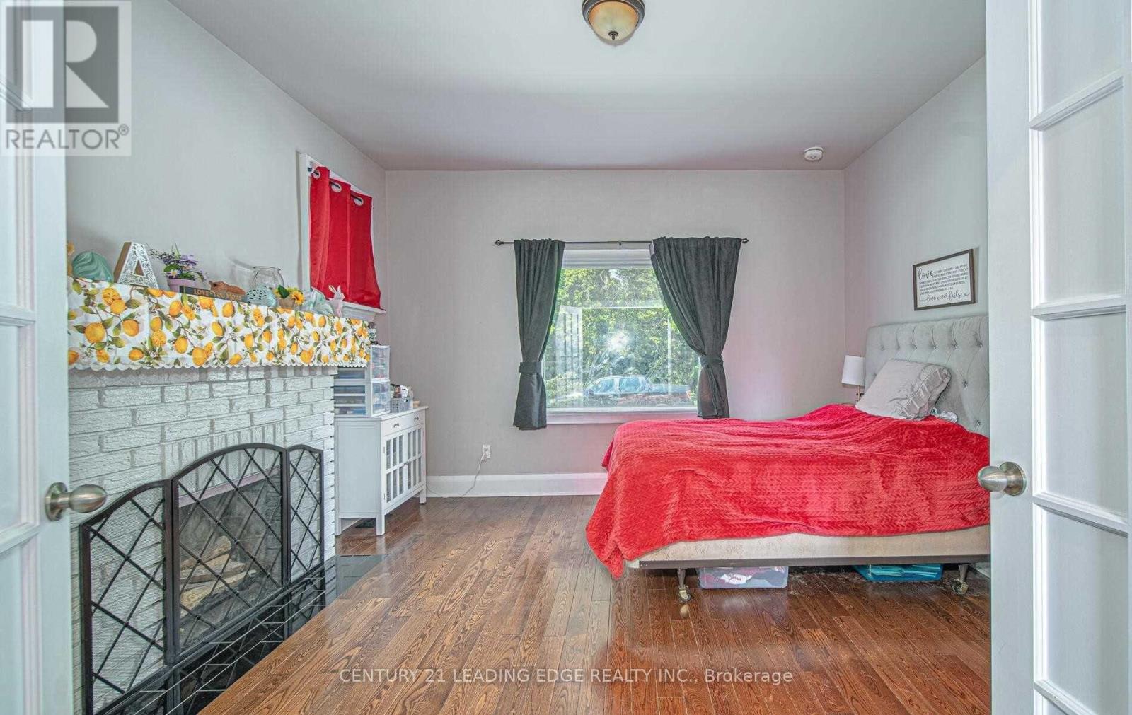 71 Hall Street, Oshawa, Ontario  L1H 2Y8 - Photo 20 - E12354364