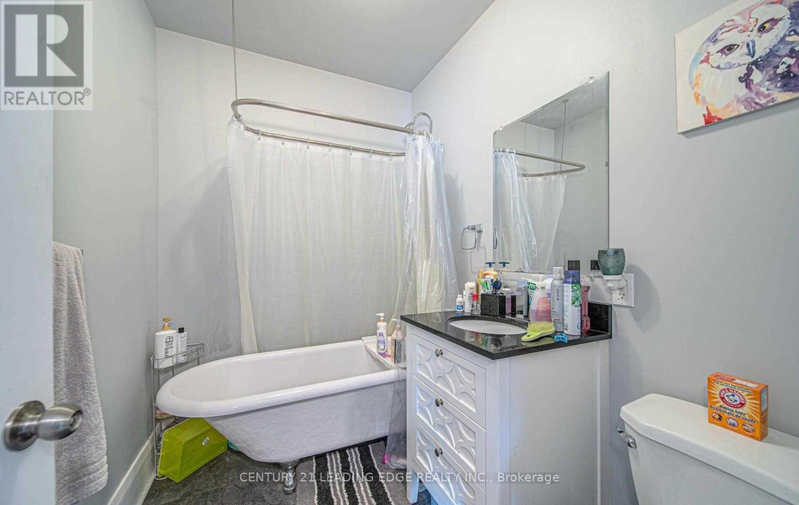 71 Hall Street, Oshawa, Ontario  L1H 2Y8 - Photo 22 - E12354364