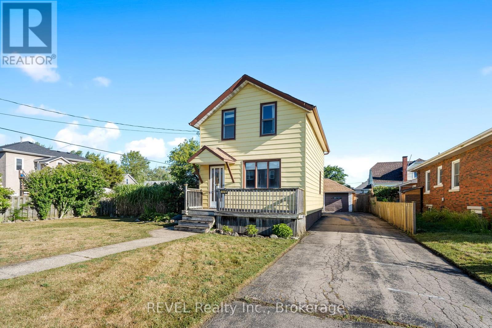 Property at 206 BELL STREET image 1