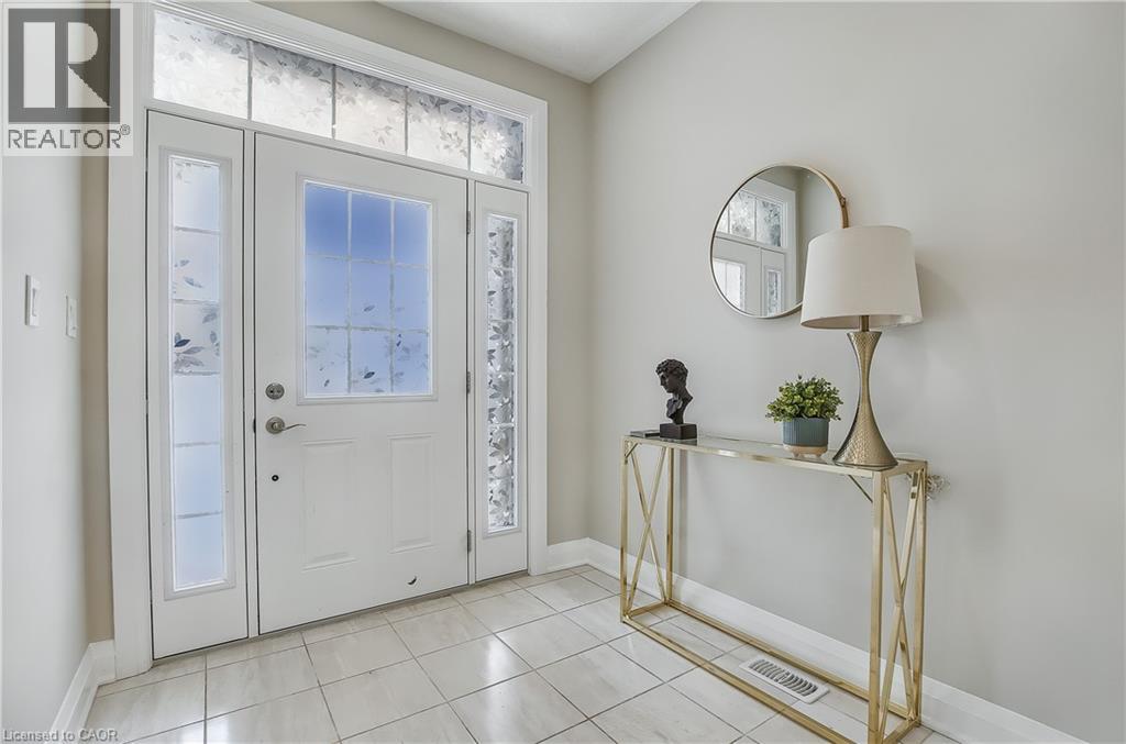 291 Raspberry Place, Waterloo, Ontario  N2T 2Z4 - Photo 2 - 40762091