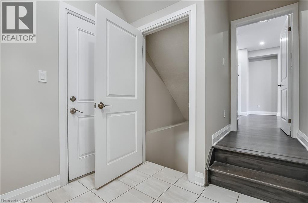 291 Raspberry Place, Waterloo, Ontario  N2T 2Z4 - Photo 30 - 40762091