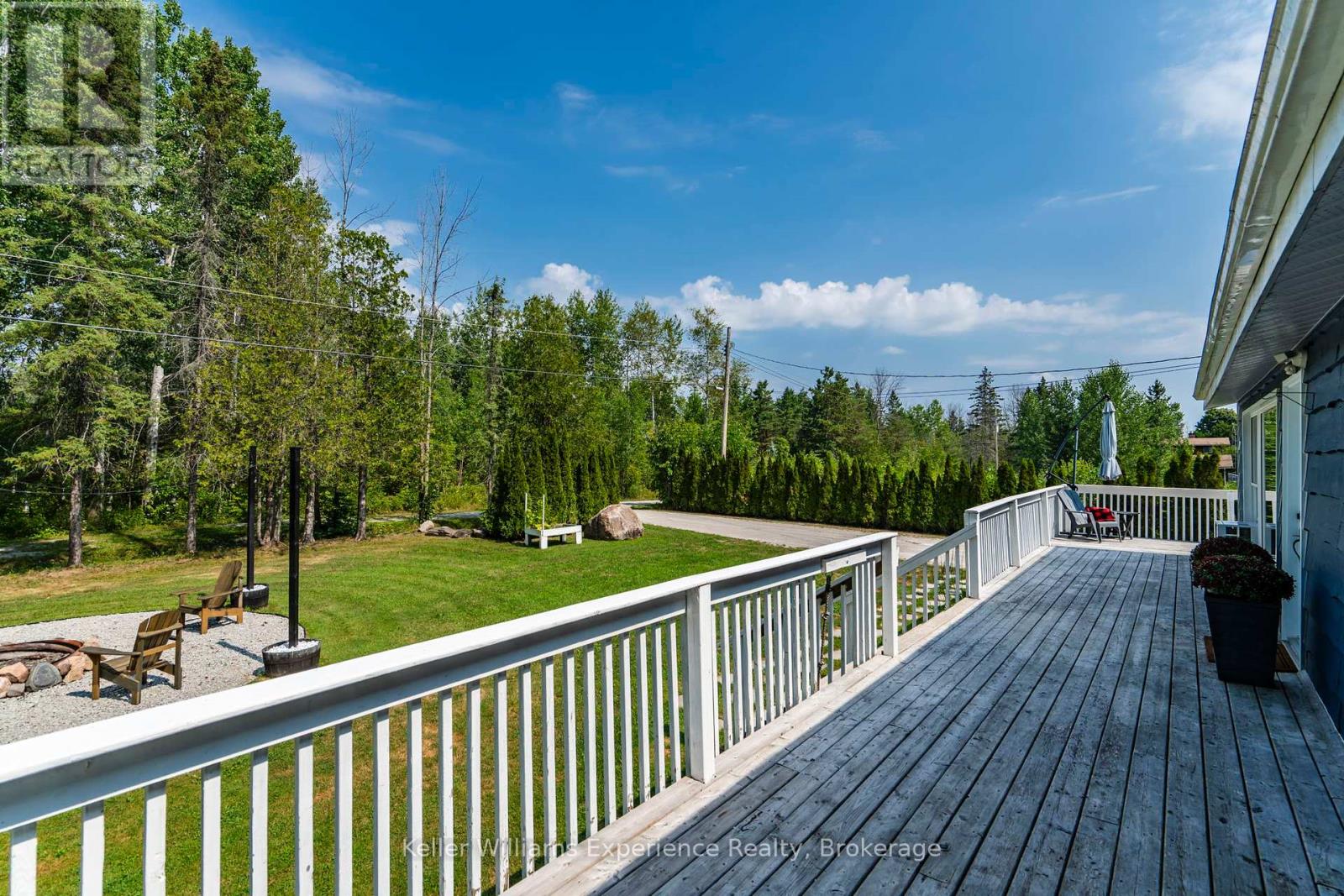 37 Crescent Drive, Tay, Ontario  L0K 2A0 - Photo 29 - S12354965