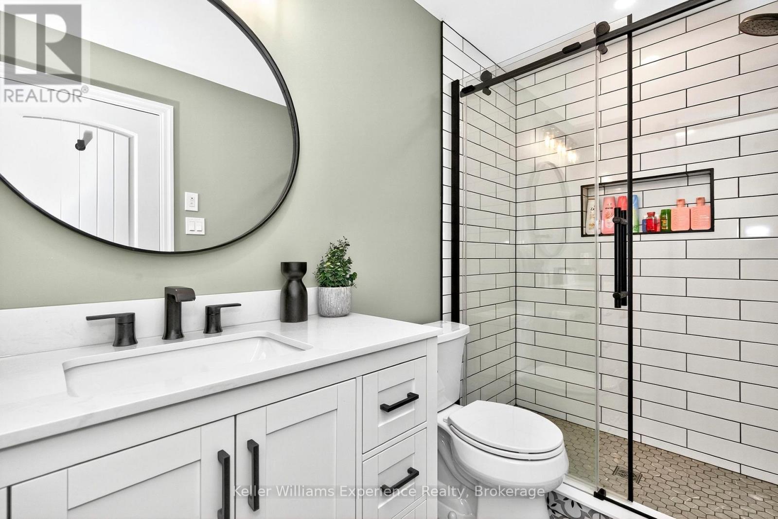 94 Windermere Circle, Tay, Ontario L4R 0C3 - Photo 25 - S12355026