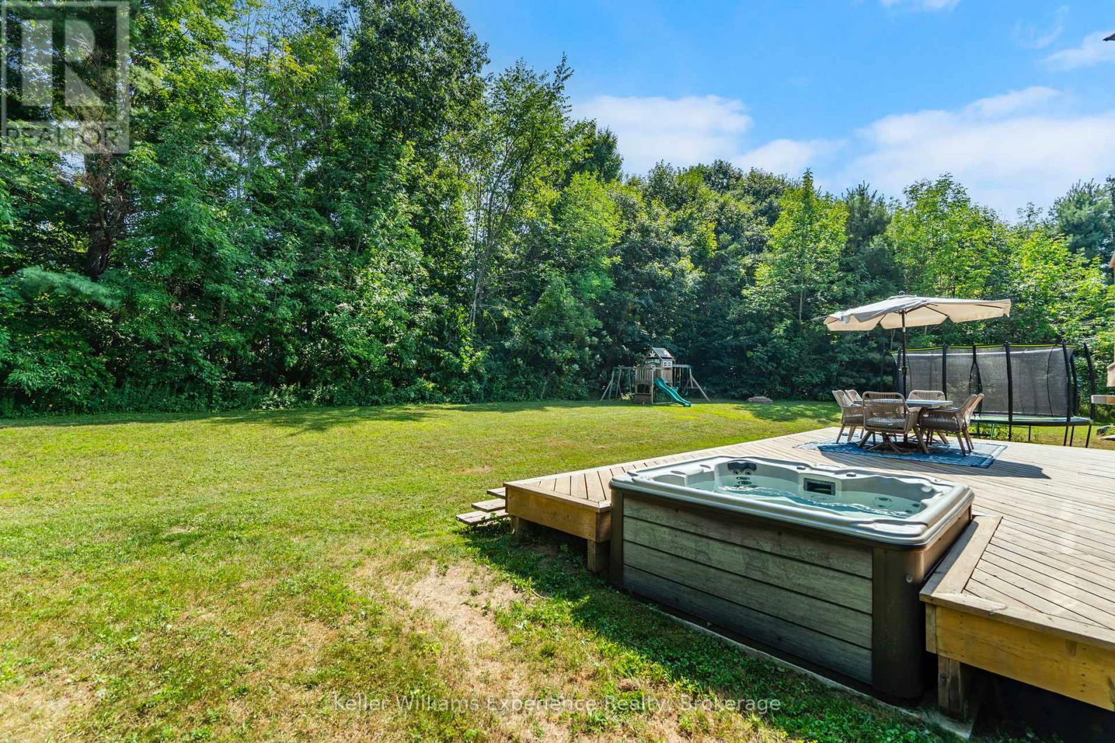 94 Windermere Circle, Tay, Ontario L4R 0C3 - Photo 28 - S12355026