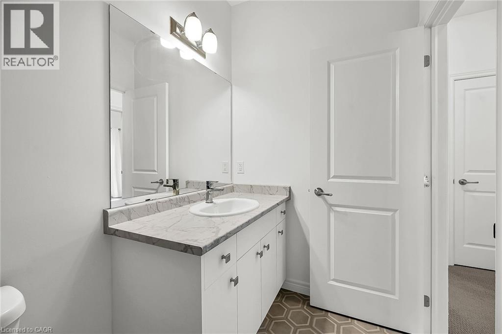 214 Longboat Run W, Brantford, Ontario  N3T 0T2 - Photo 30 - 40761949
