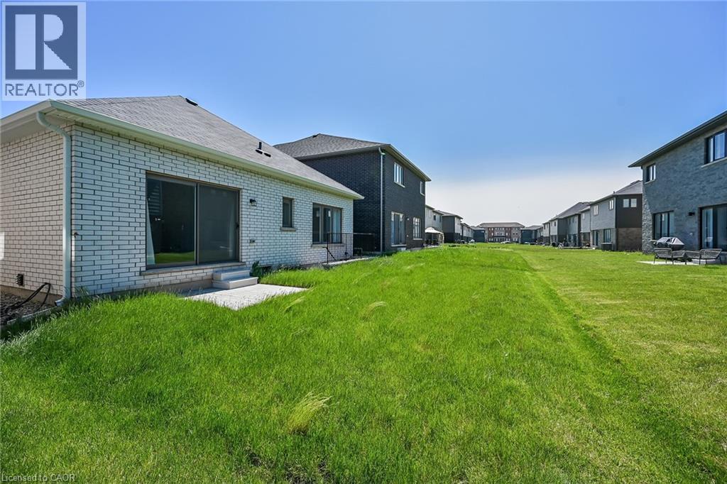 214 Longboat Run W, Brantford, Ontario  N3T 0T2 - Photo 44 - 40761949