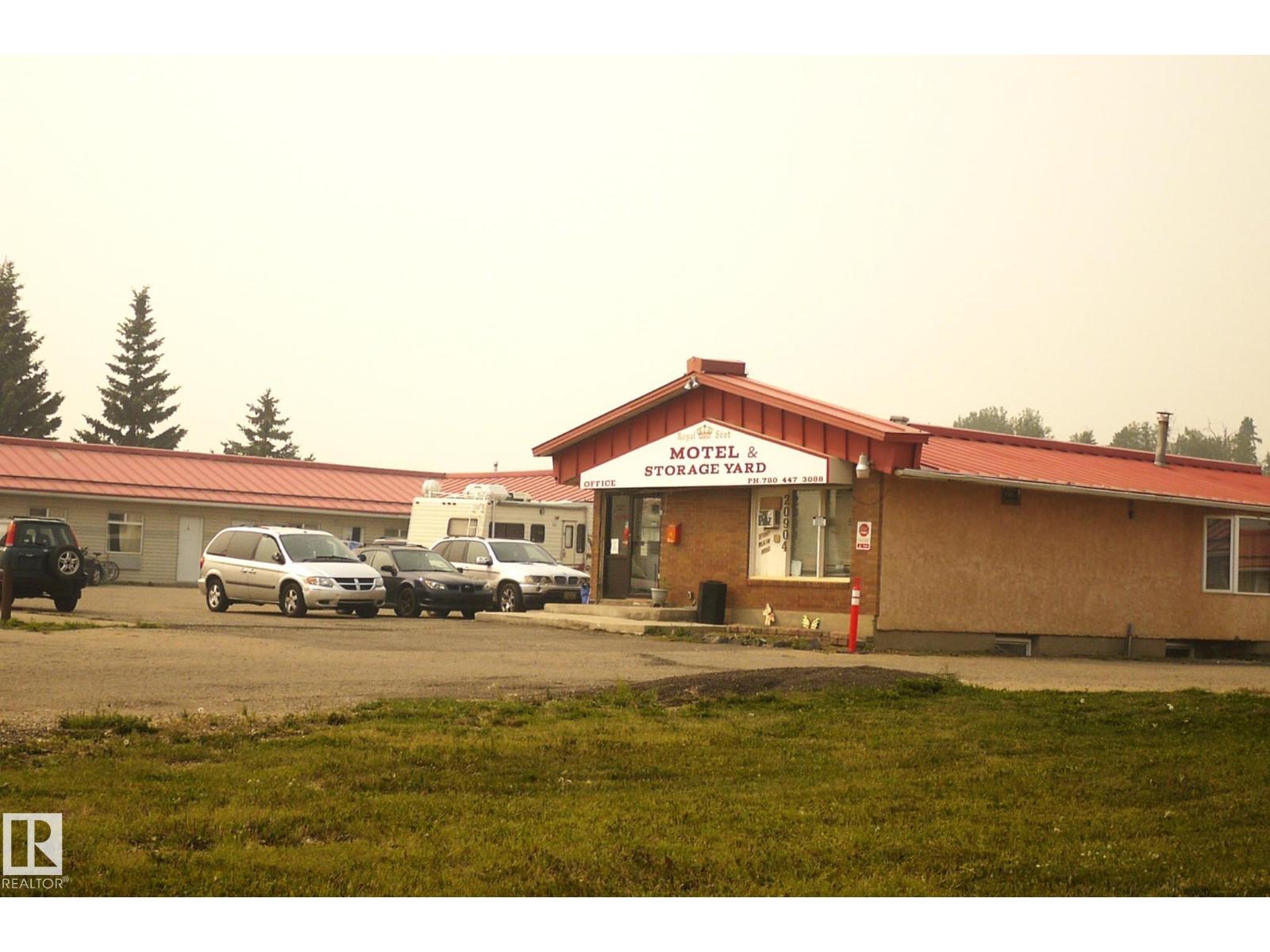 20904 Stony Plain Rd Nw, Edmonton, Alberta  T5S 2C3 - Photo 3 - E4453825