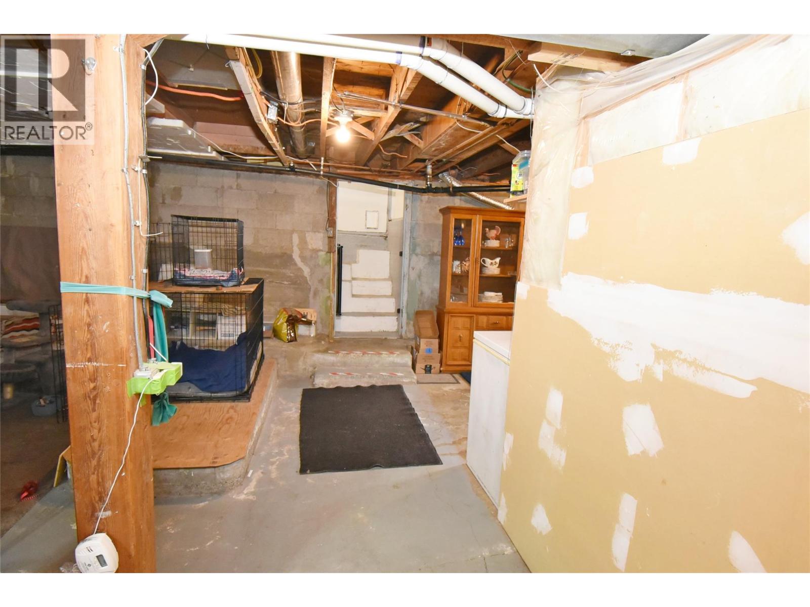 3011 38 Street, Vernon, British Columbia  V1T 6H7 - Photo 43 - 10359753