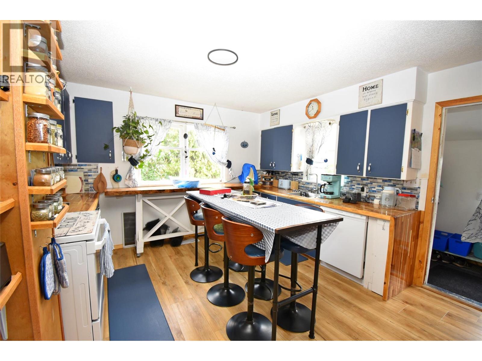 3011 38 Street, Vernon, British Columbia  V1T 6H7 - Photo 15 - 10359753