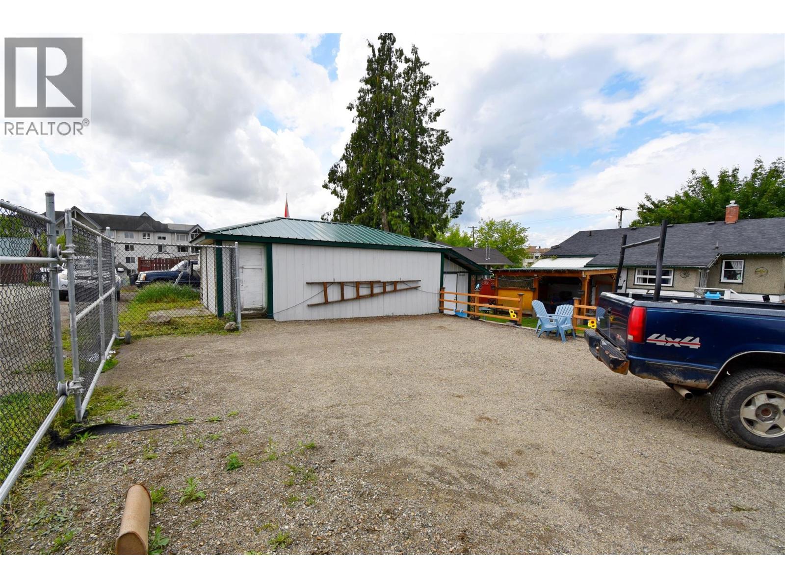 3011 38 Street, Vernon, British Columbia  V1T 6H7 - Photo 64 - 10359753