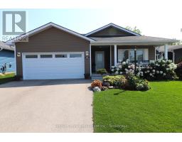 61 LAKE BREEZE DRIVE, Ashfield-Colborne-Wawanosh, Ontario