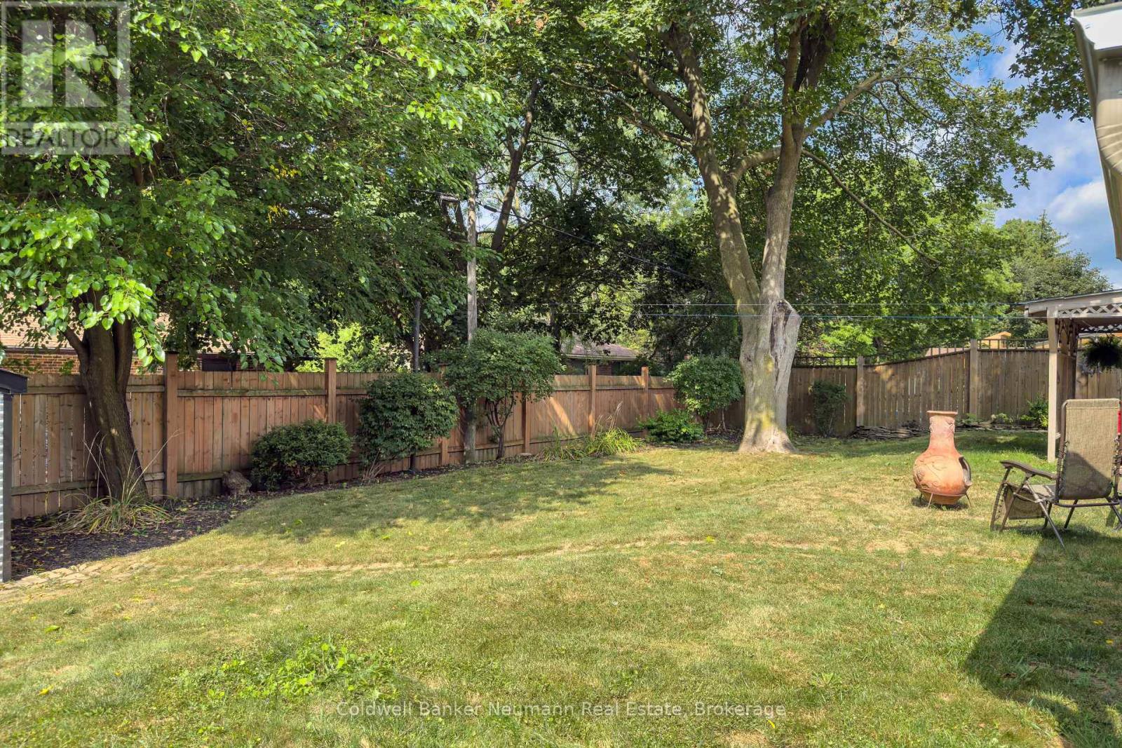 Lower - 10 Western Avenue, Guelph, Ontario  N1H 6A6 - Photo 4 - X12355028