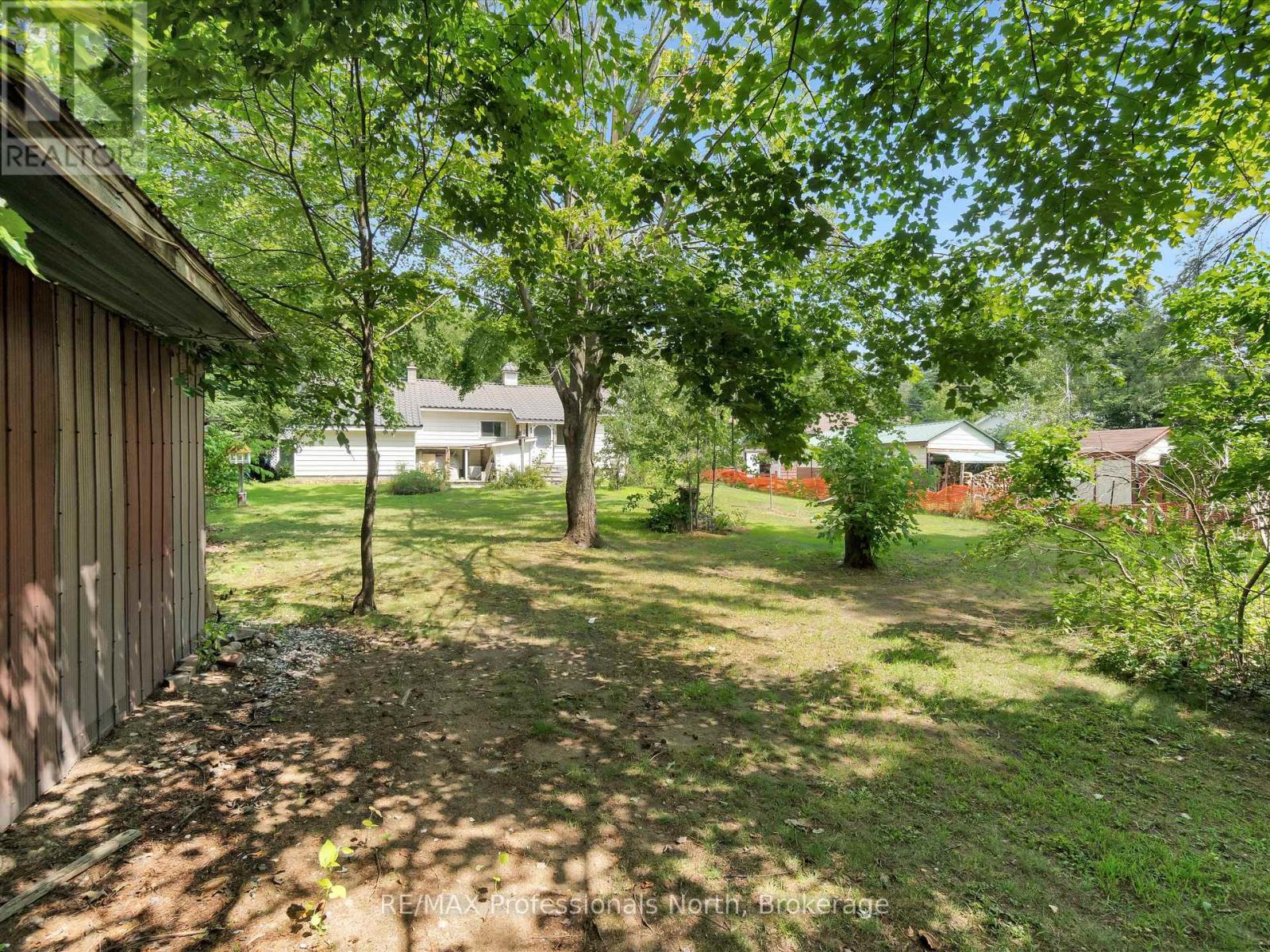 1716 Gravenhurst Parkway, Gravenhurst, Ontario  P1P 1R3 - Photo 27 - X12355030
